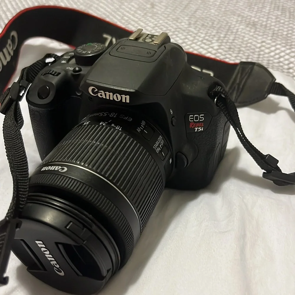 Great condition Canon EOS Rebel t5i Camera